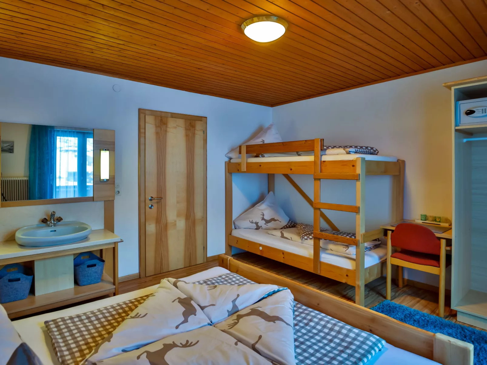 Alpenchalet Silbertal-Inside