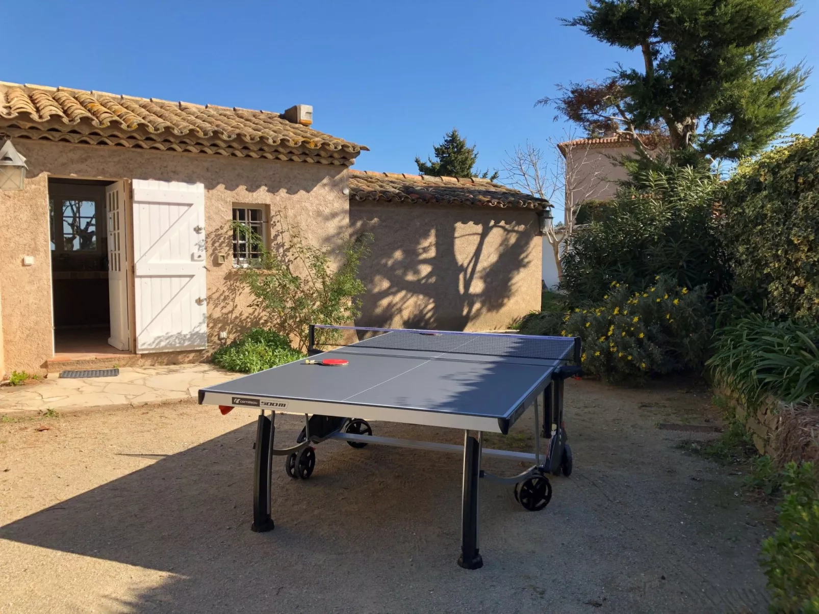 La Canopée-Outside