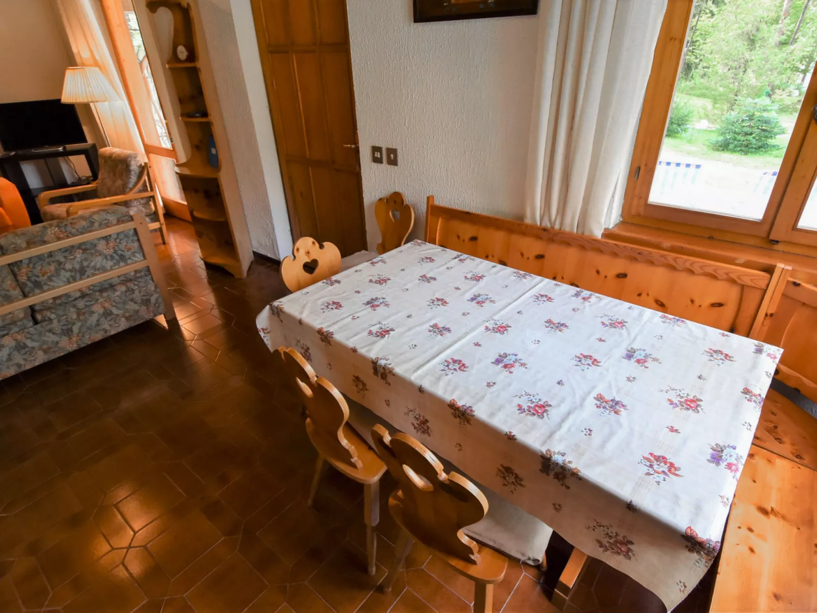 Villa Pineta-Inside