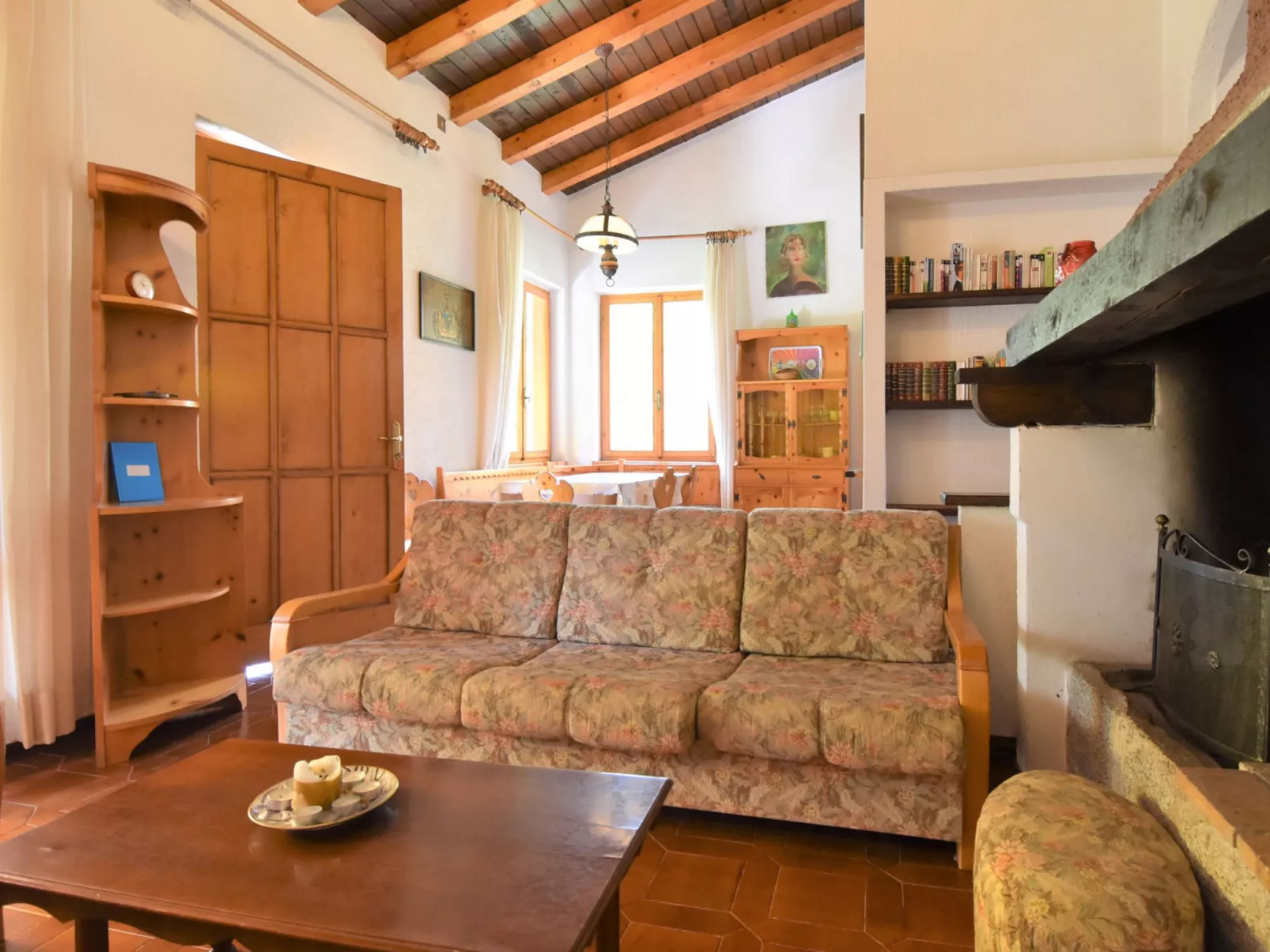 Villa Pineta-Inside