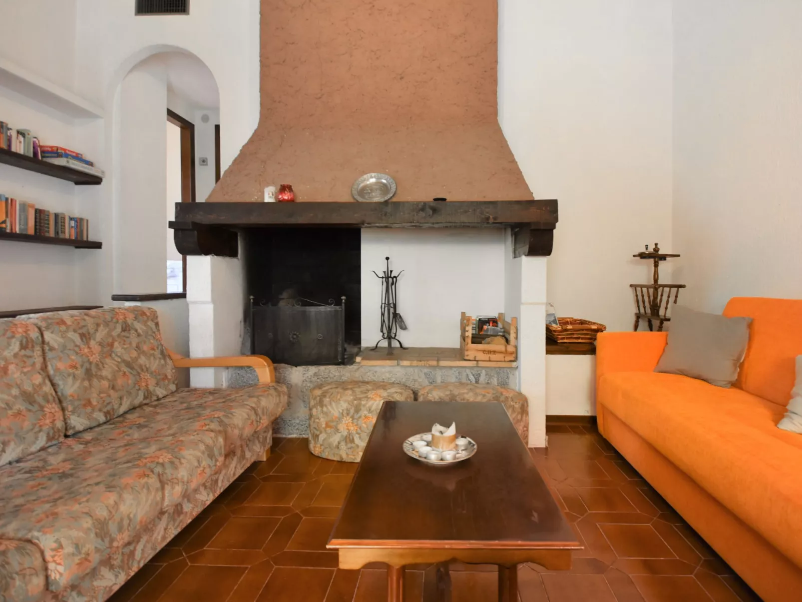 Villa Pineta-Inside
