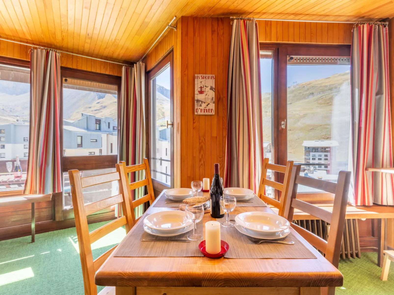 Les Tufs (Val Claret)-Inside