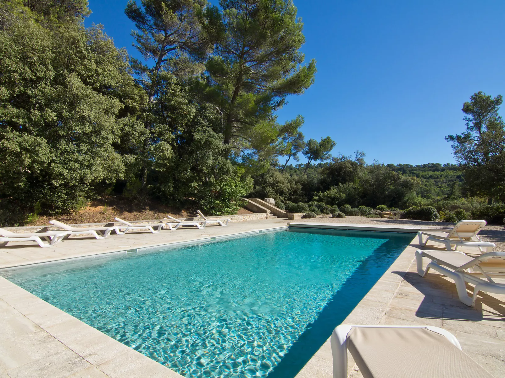 Domaine de Piegros-Outside