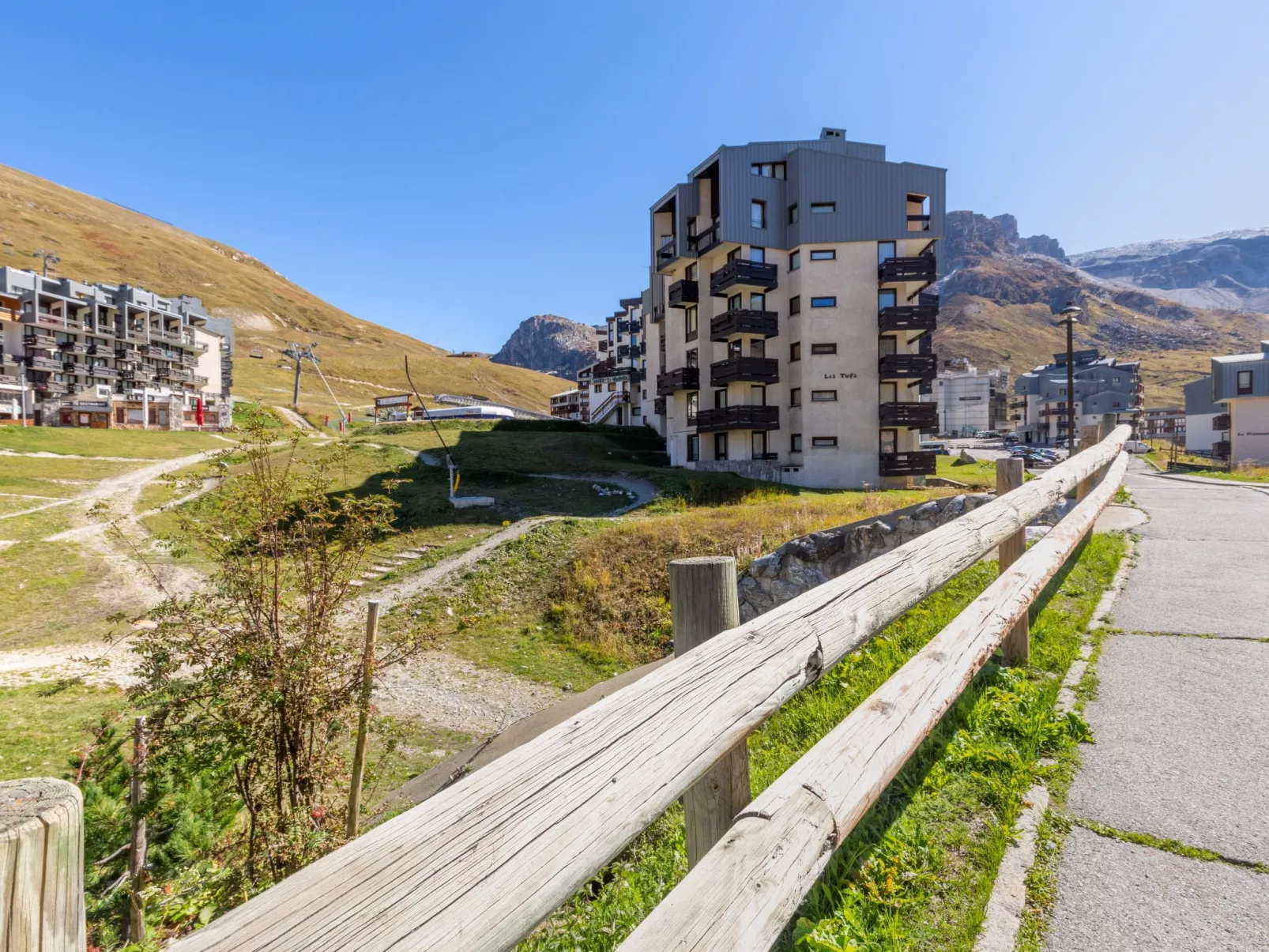 Les Tufs (Val Claret)-Outside