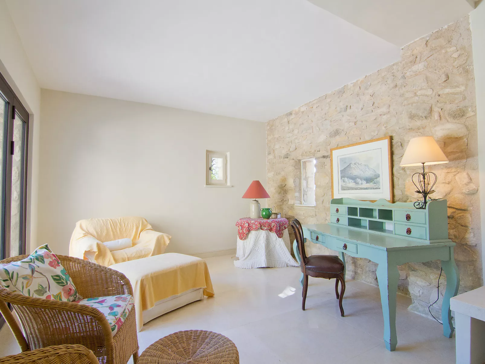 Domaine de Piegros-Inside