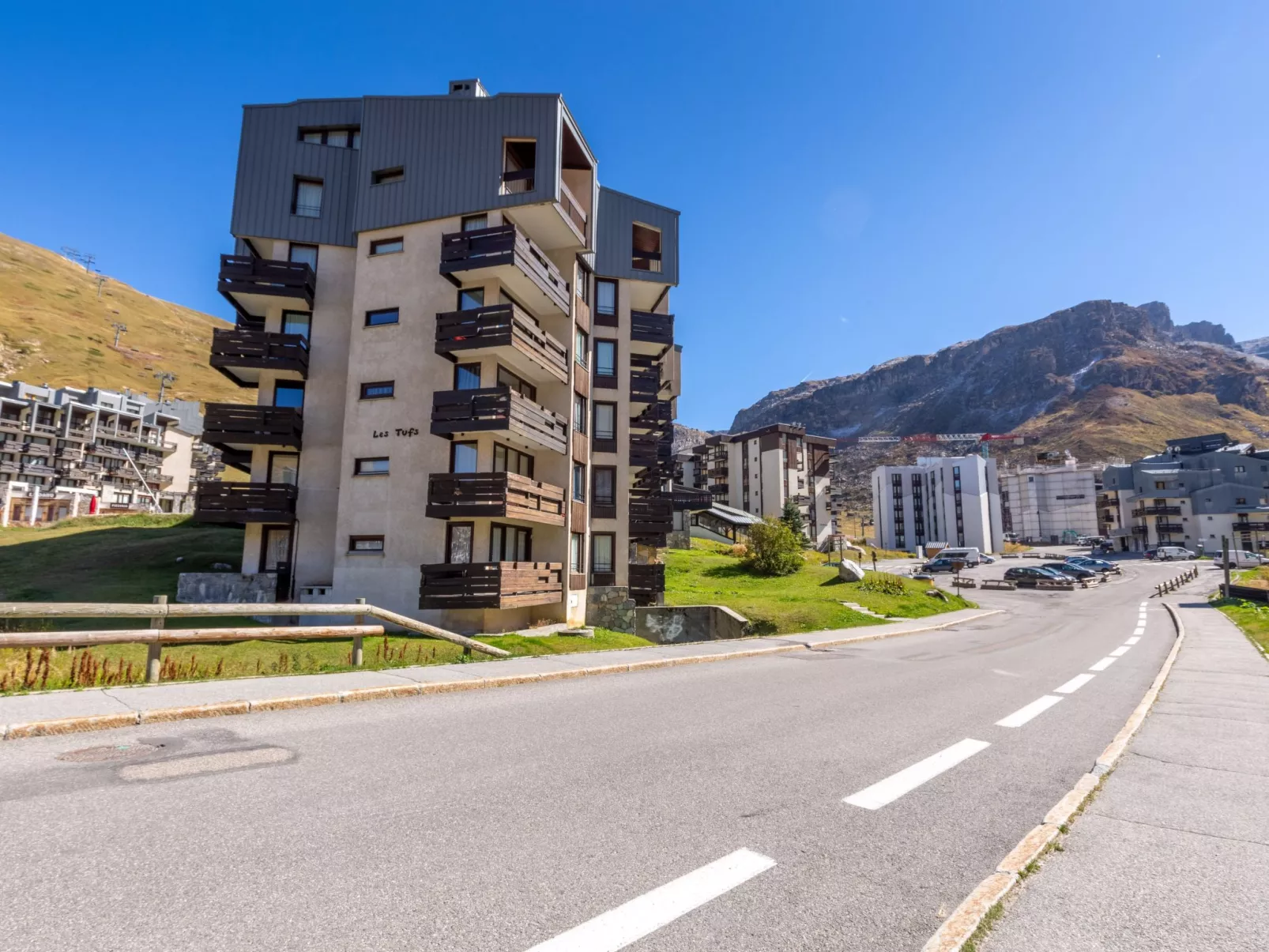 Les Tufs (Val Claret)-Outside