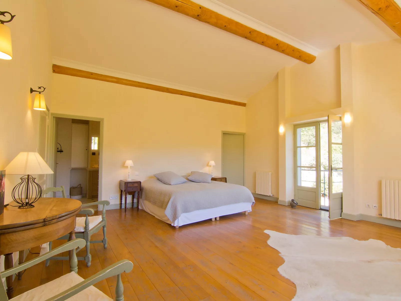 Domaine de Piegros-Inside