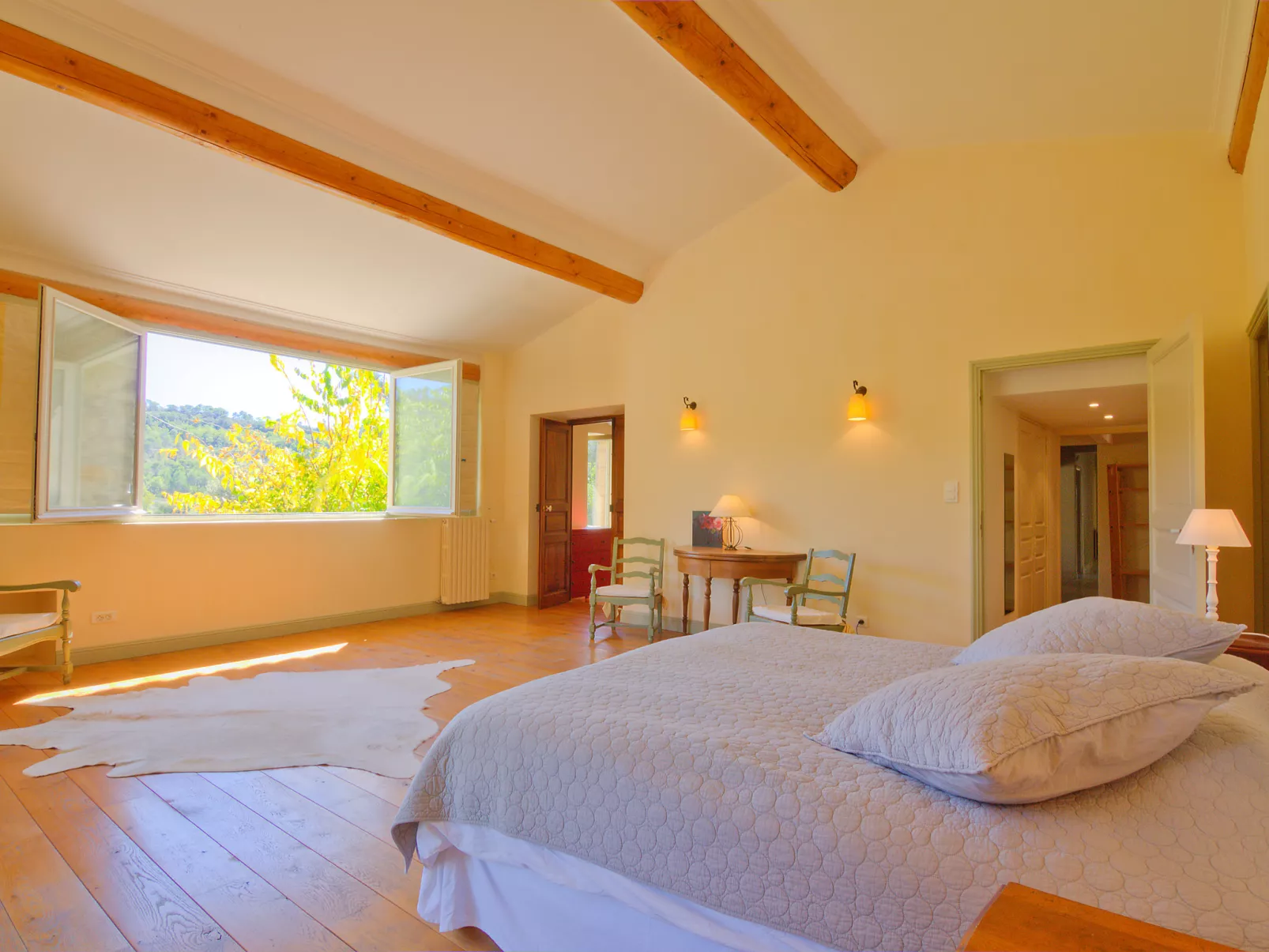 Domaine de Piegros-Inside