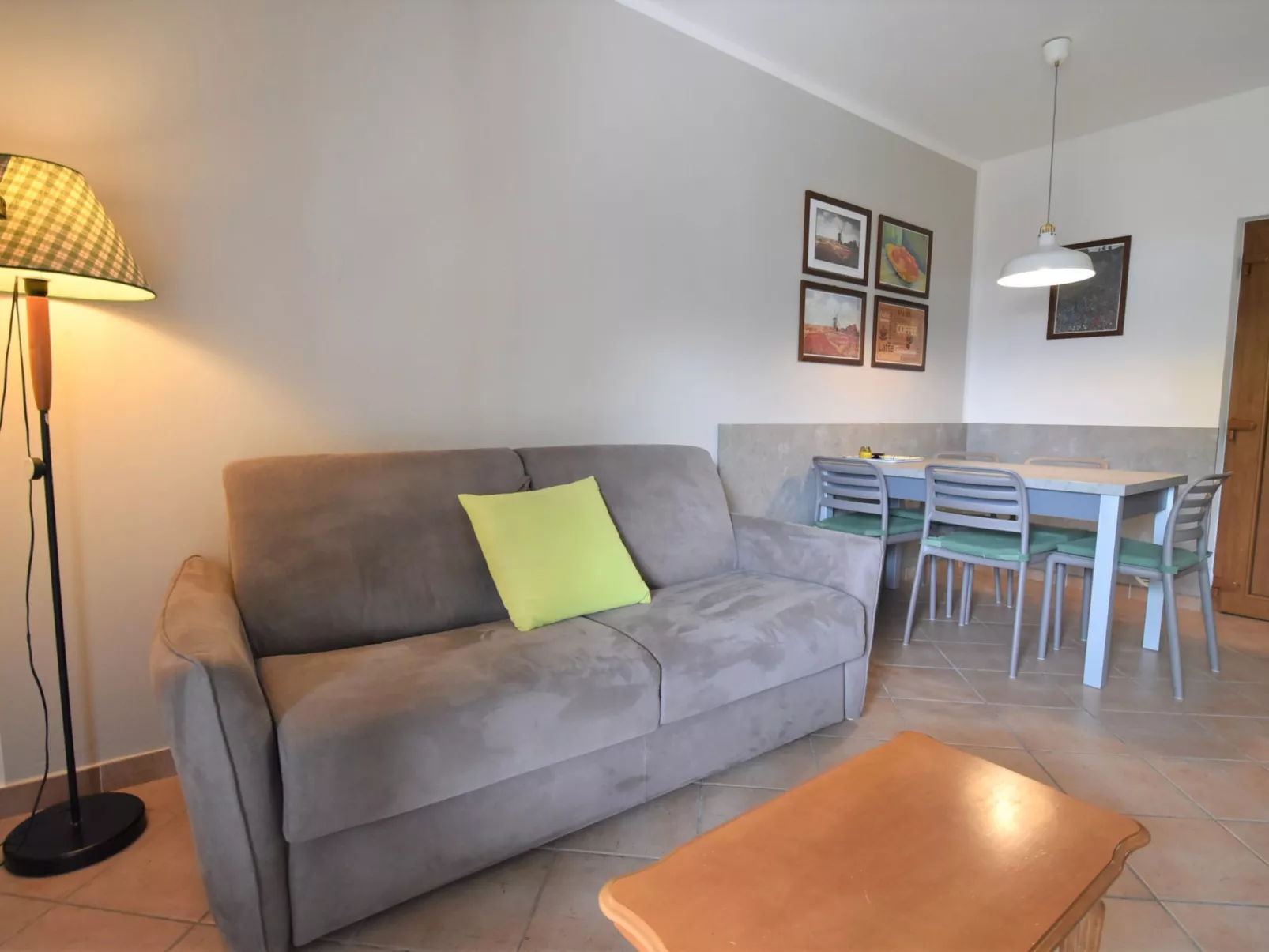 Villa Vesta-Inside