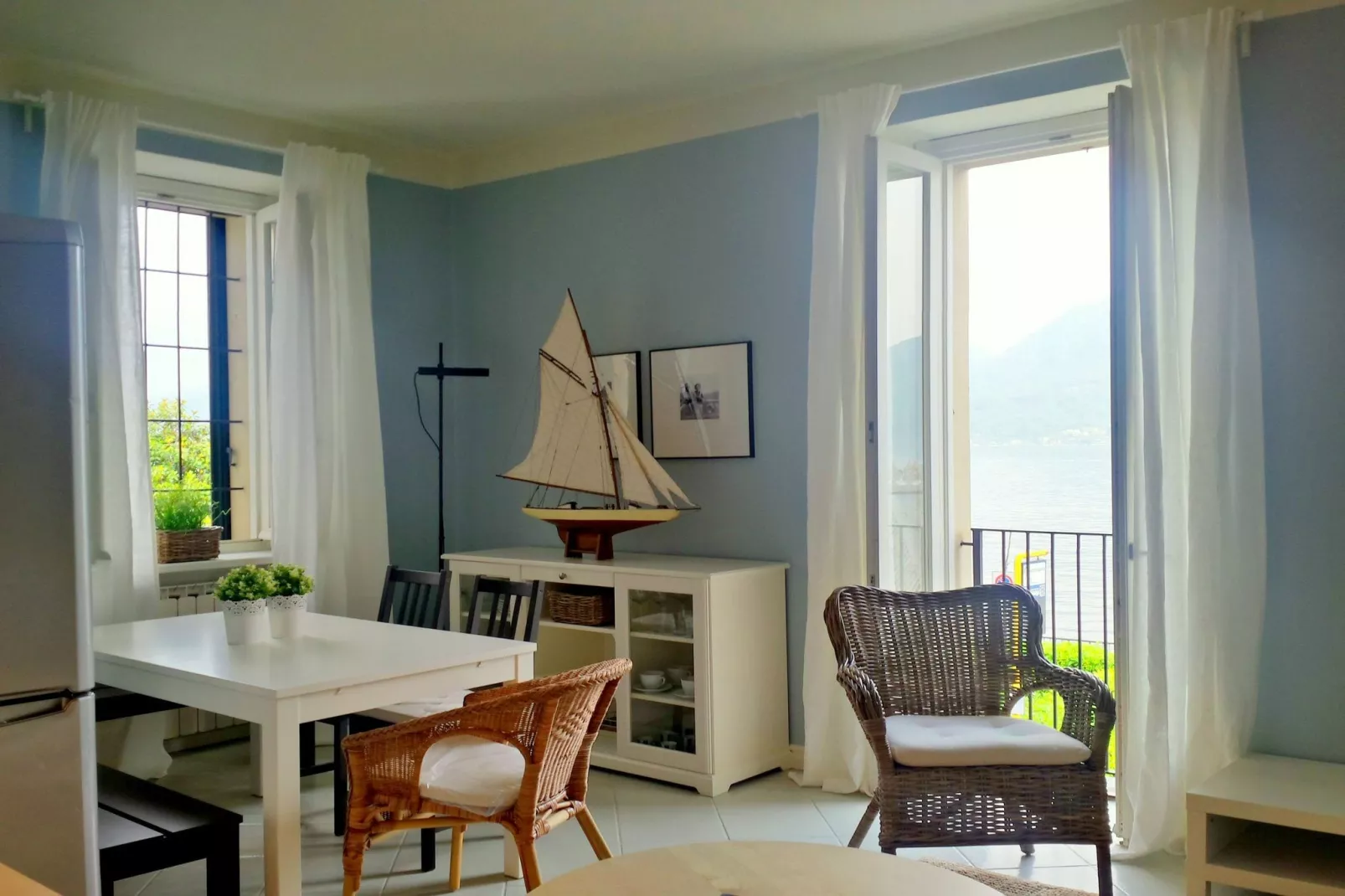 Casa Marina a Ghiffa-Living room