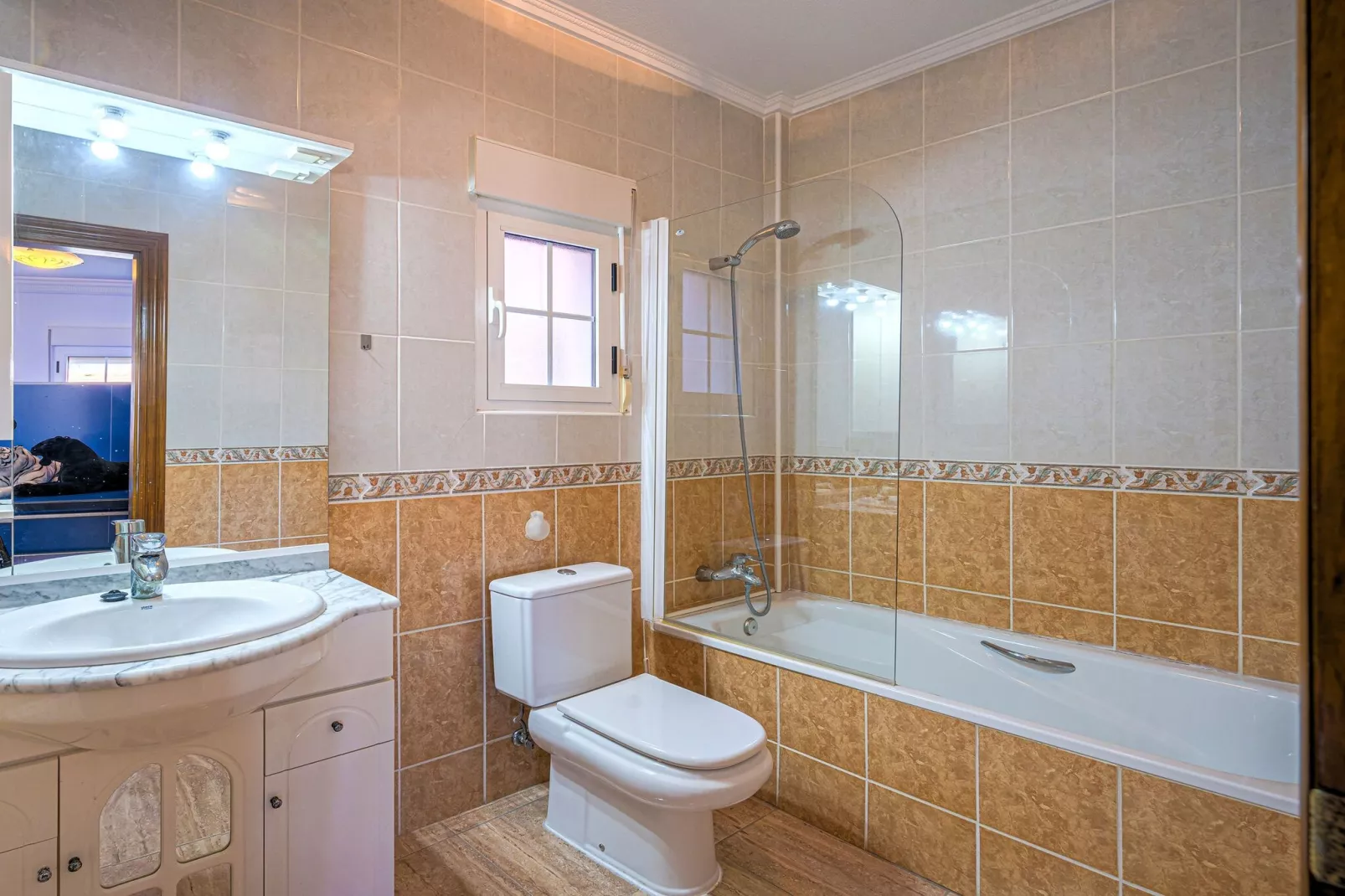Casa Regina-Bathroom