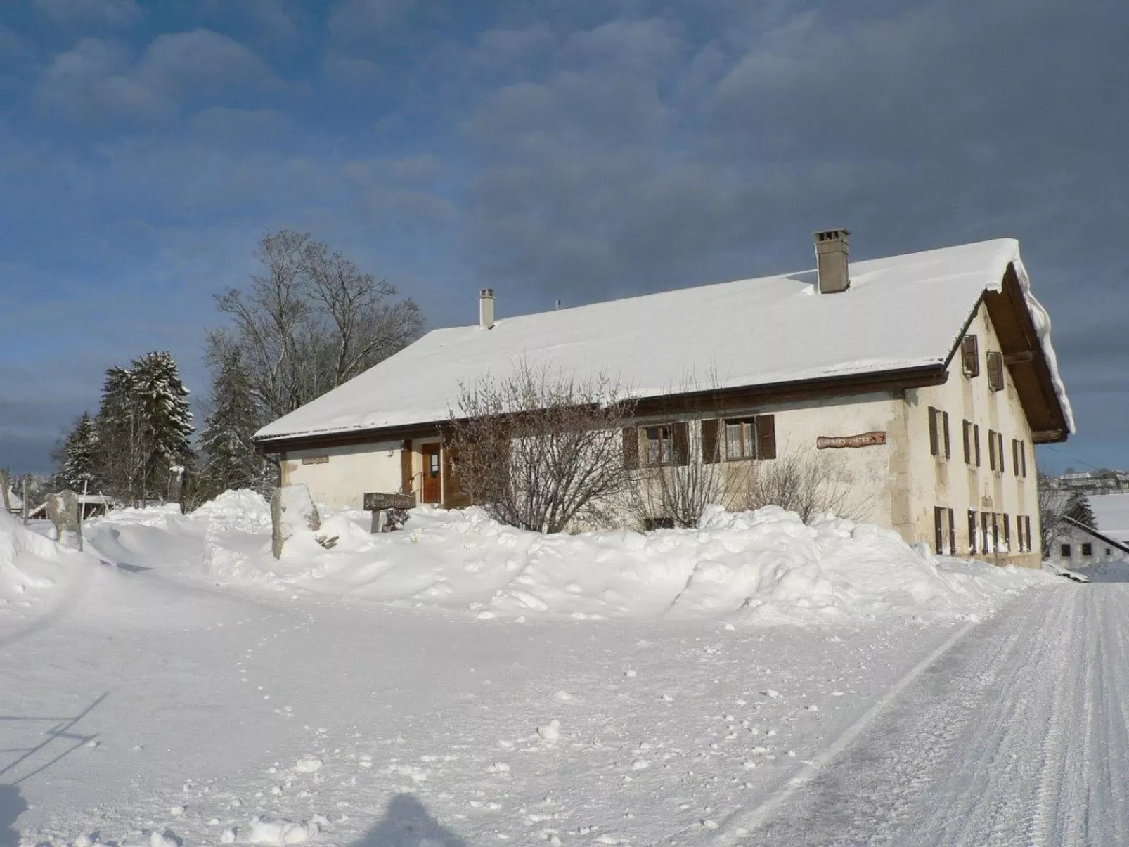 Maison de vacances - Les Hirondelles-Outside