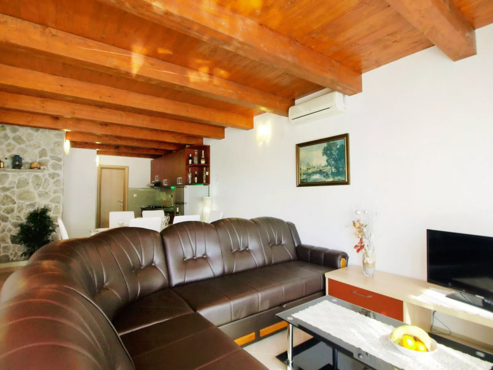 Villa Sandra-Inside