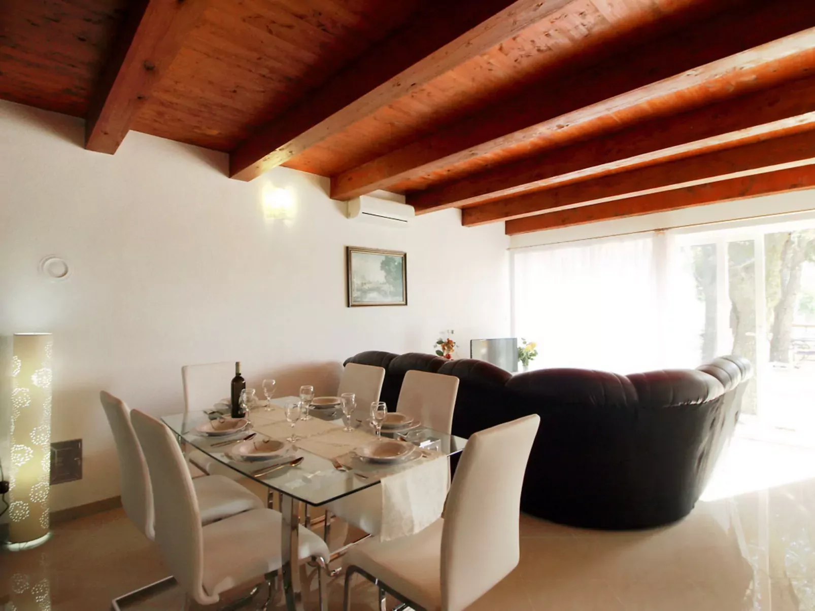 Villa Sandra-Inside