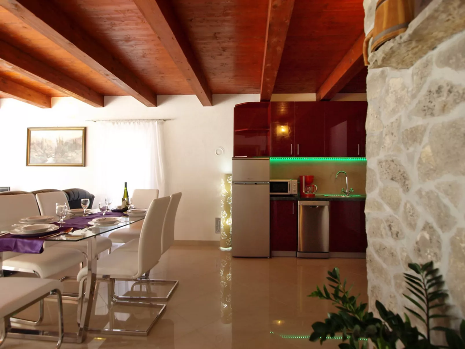 Villa Sandra-Inside