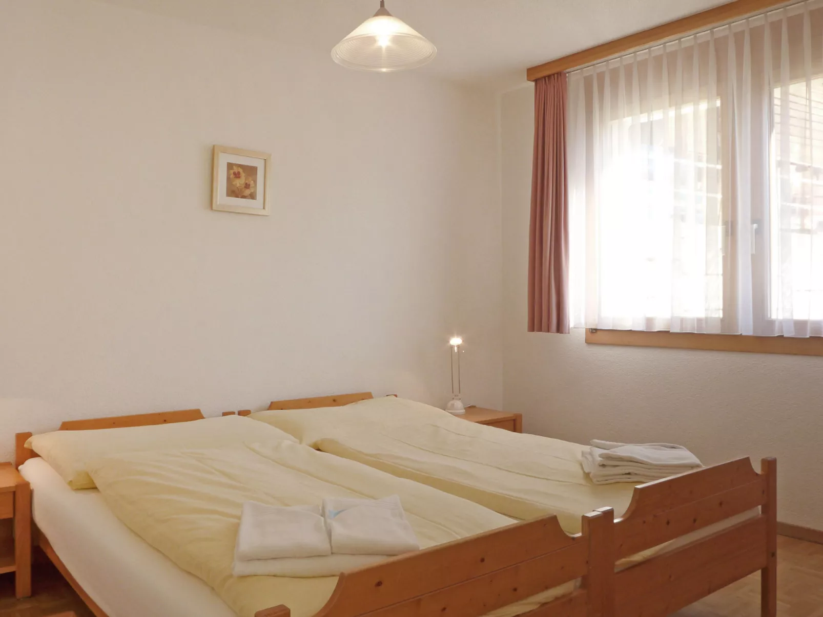 Rose Apt. Y-Inside
