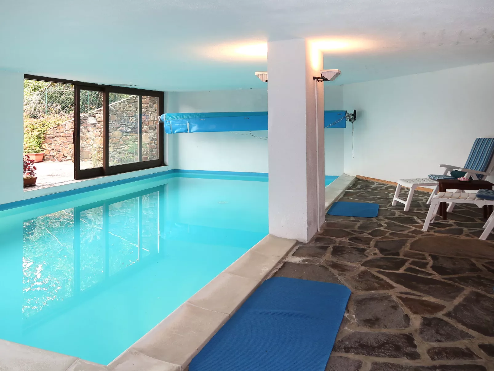 Villa Madda-Inside
