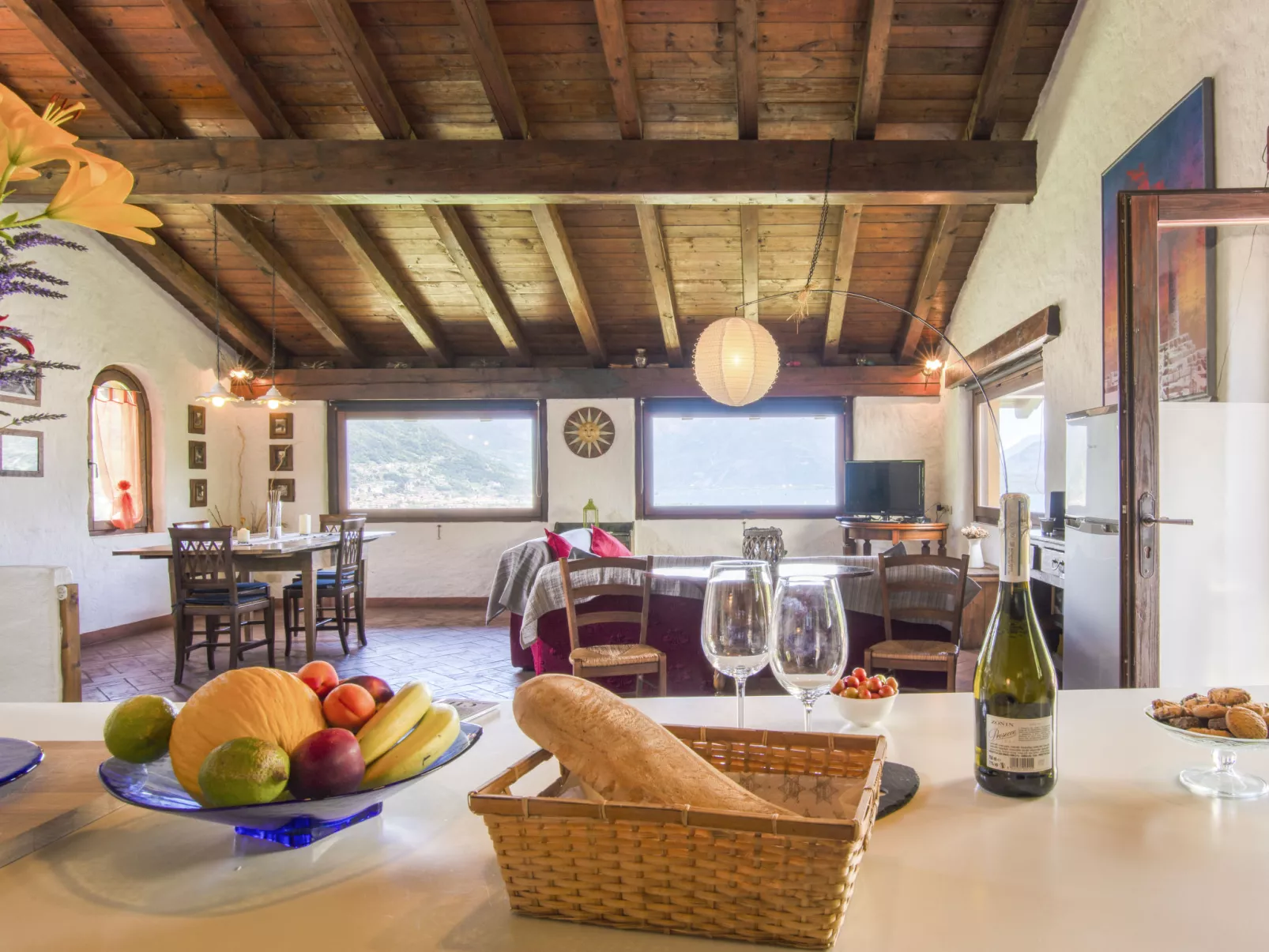 Villa Madda-Inside