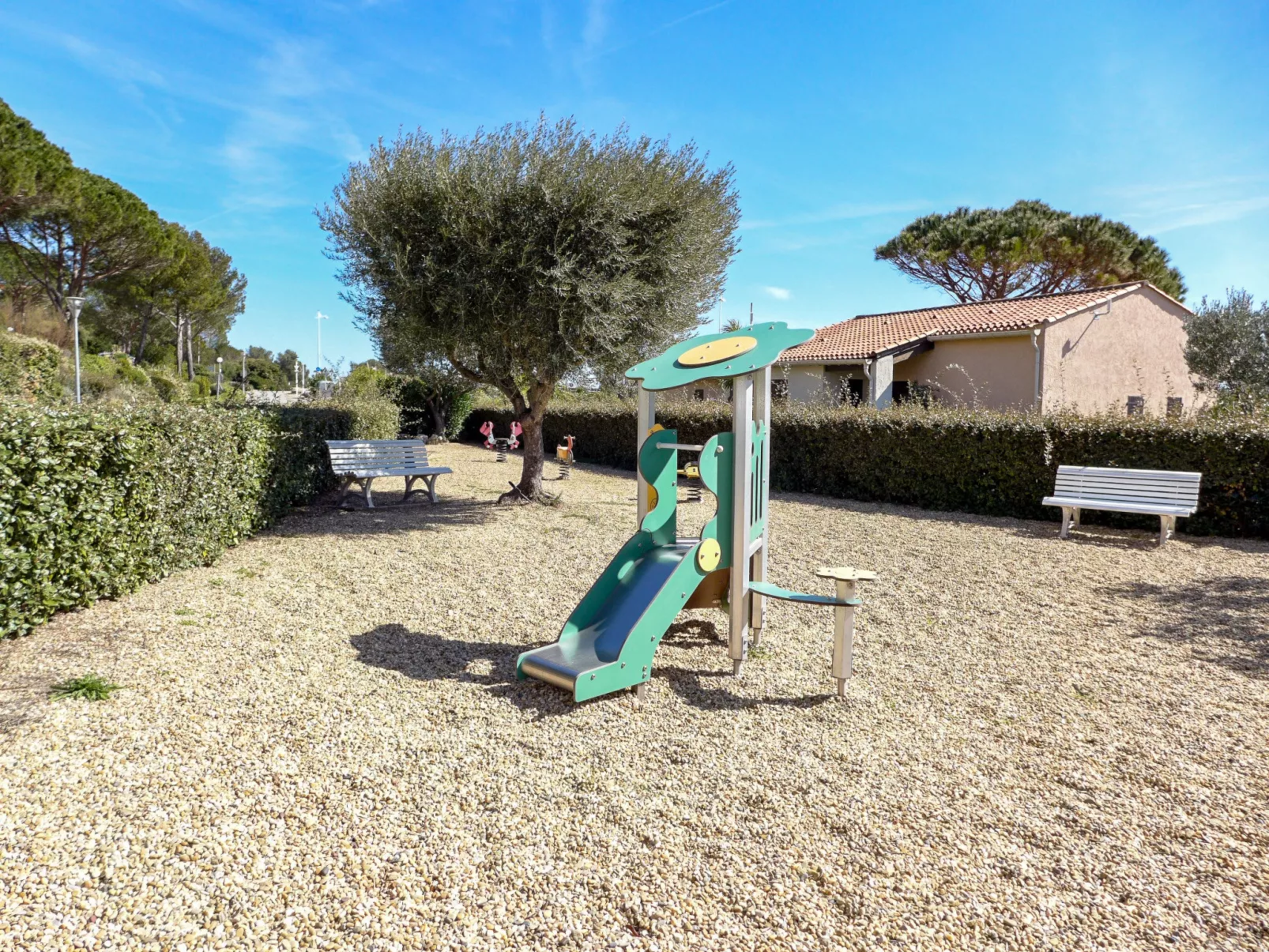 Les Vallons de la Gaillarde 1-Outside