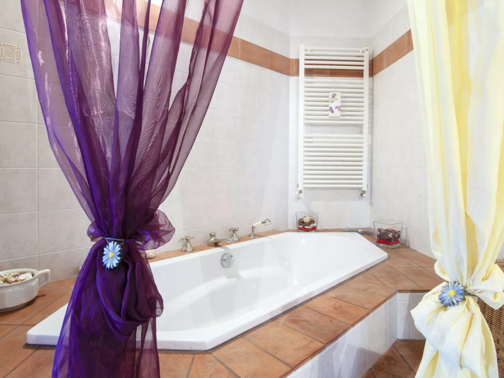 Villa Madda-Inside