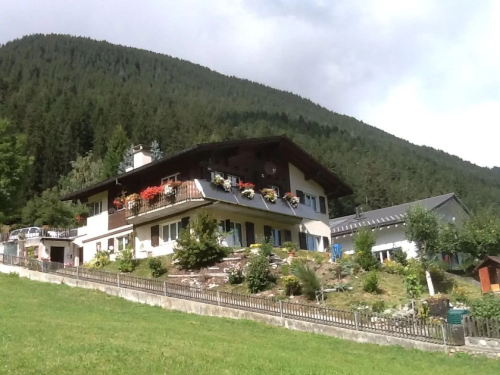 Casa Acla Caduff-Outside