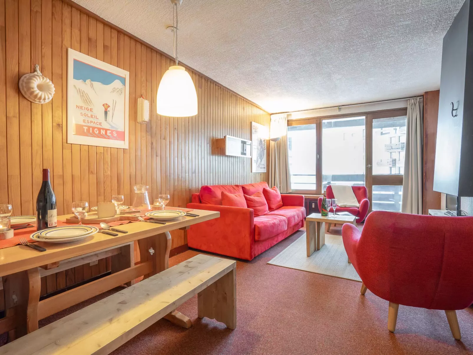 Le Grand Tichot A et B (Val Claret)-Inside