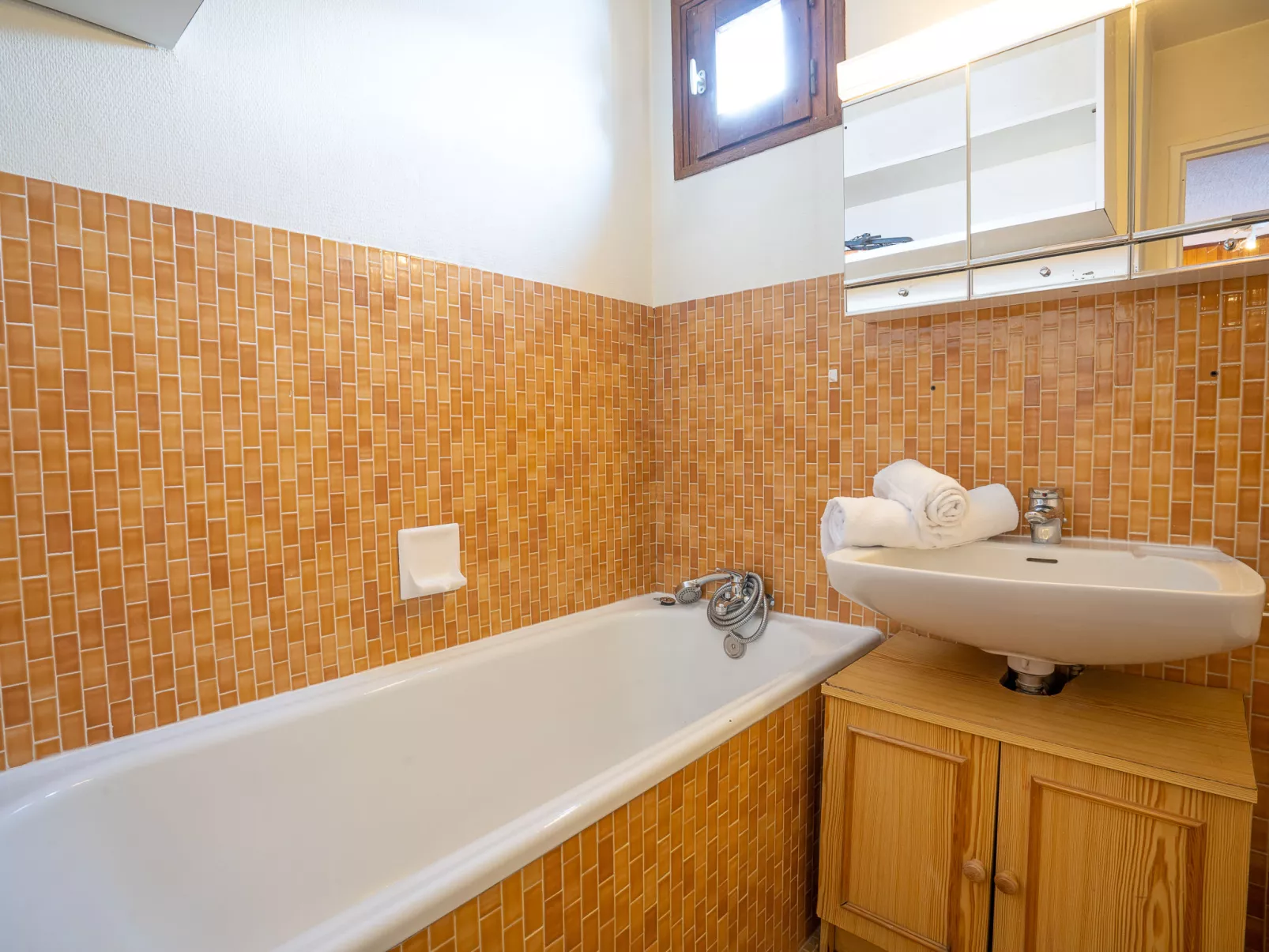 Le Grand Tichot A et B (Val Claret)-Inside