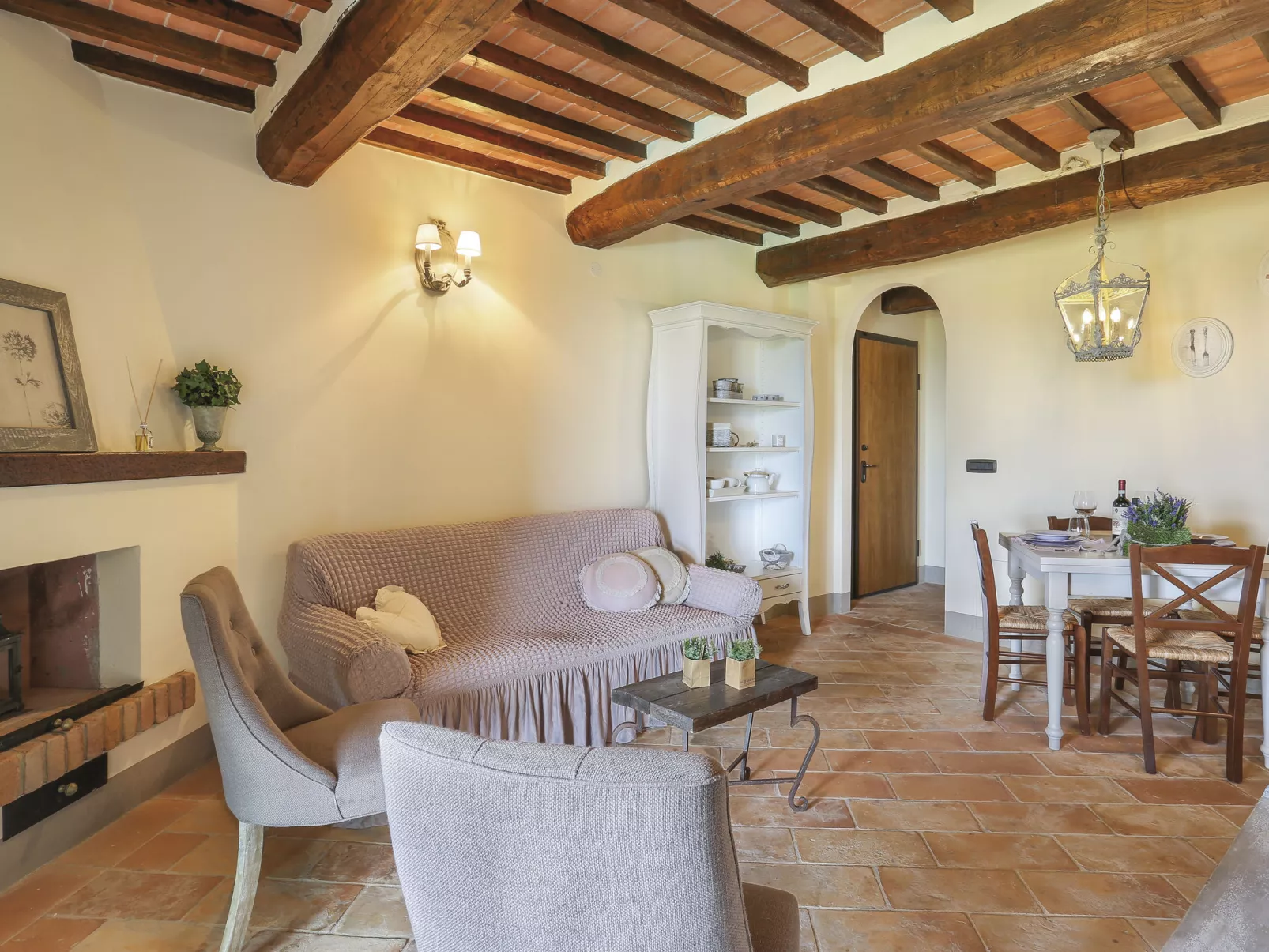 Appartamento Ginepro - Borgo in Chianni-Inside