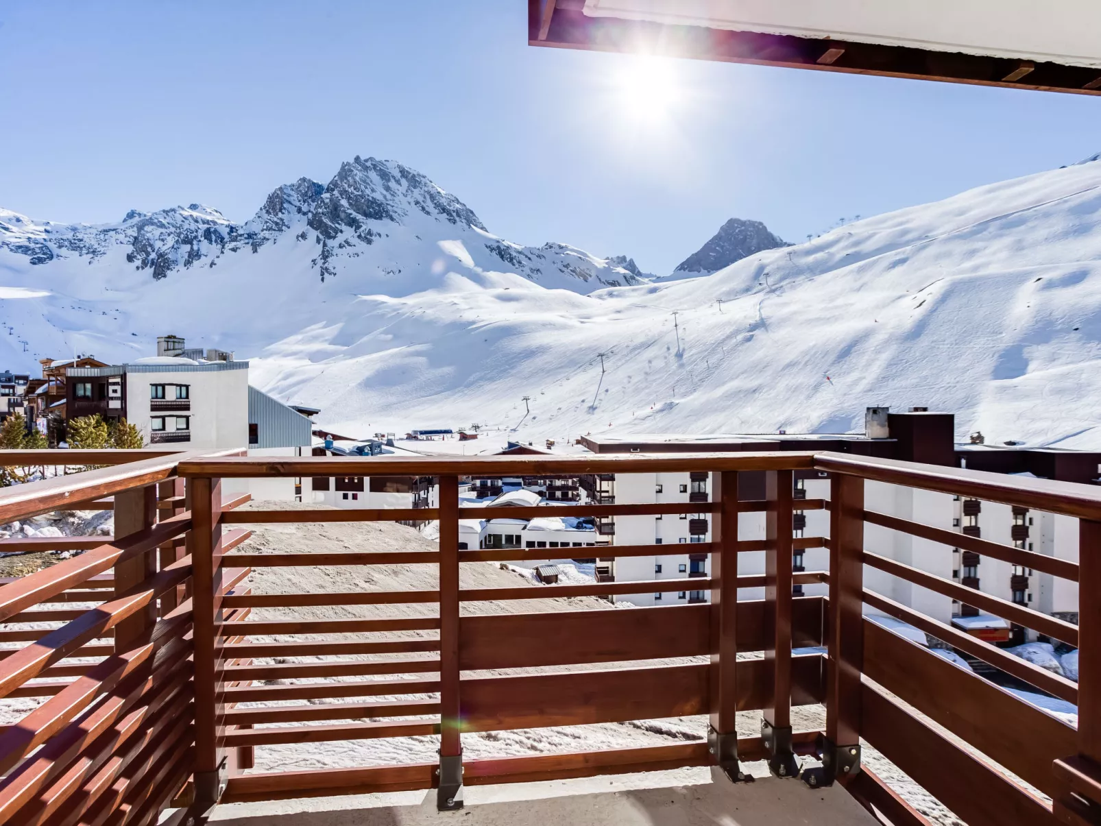 Le Curling B (Val Claret)-Outside