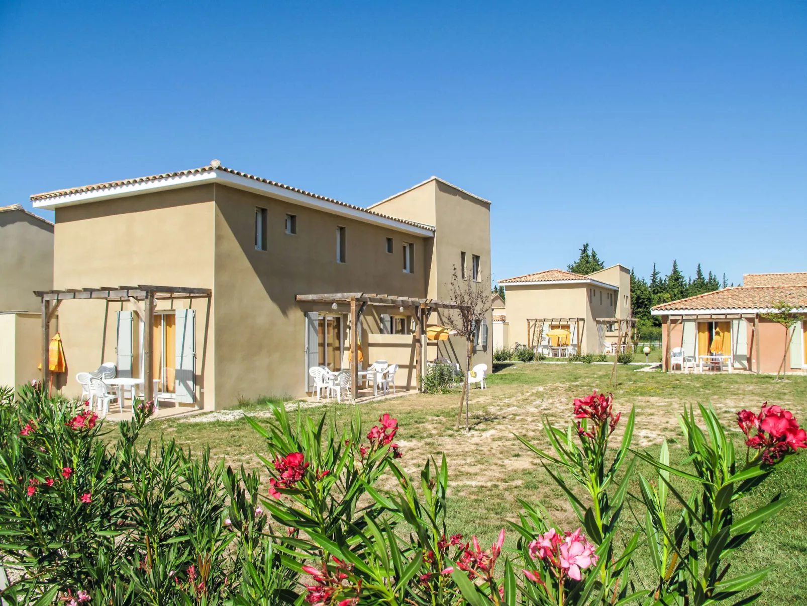 Sun Hols les Rives du Lac-Dehors