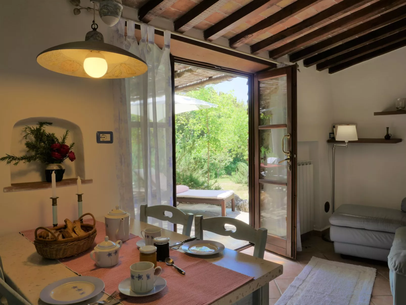 Casa Poesia-Dedans