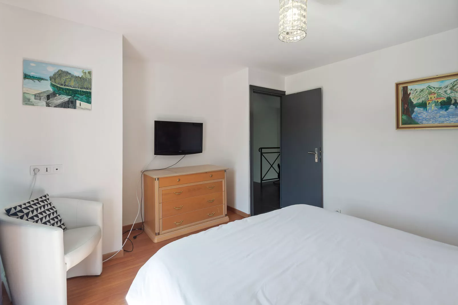 Villa Bargemon-Bedroom