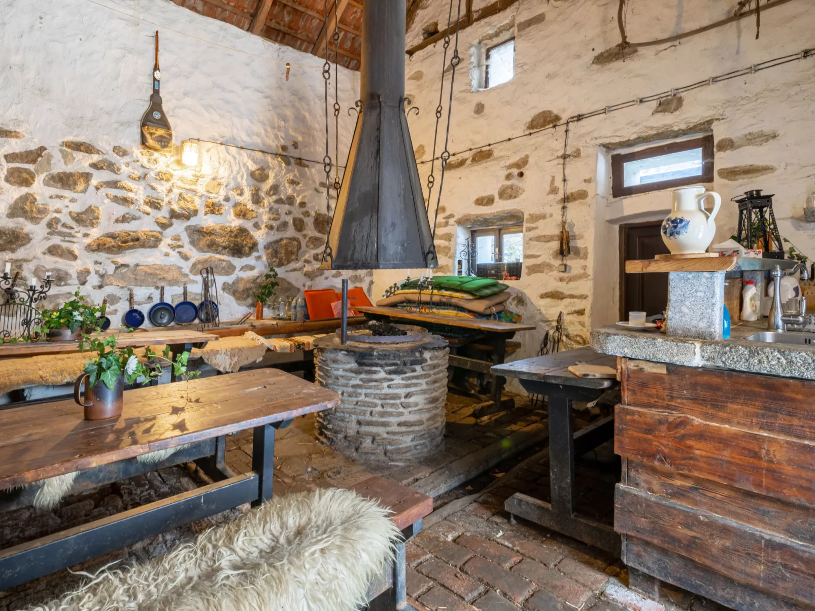 Benešov nad Černou-Inside