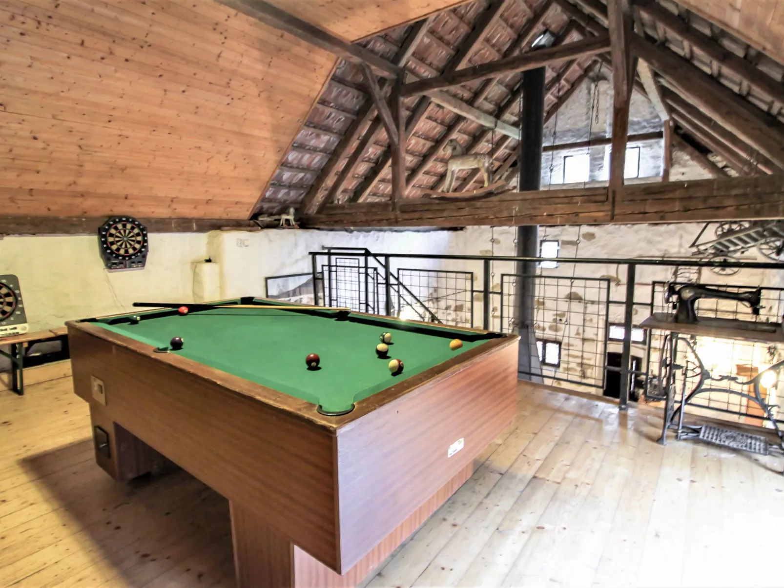 Benešov nad Černou-Inside
