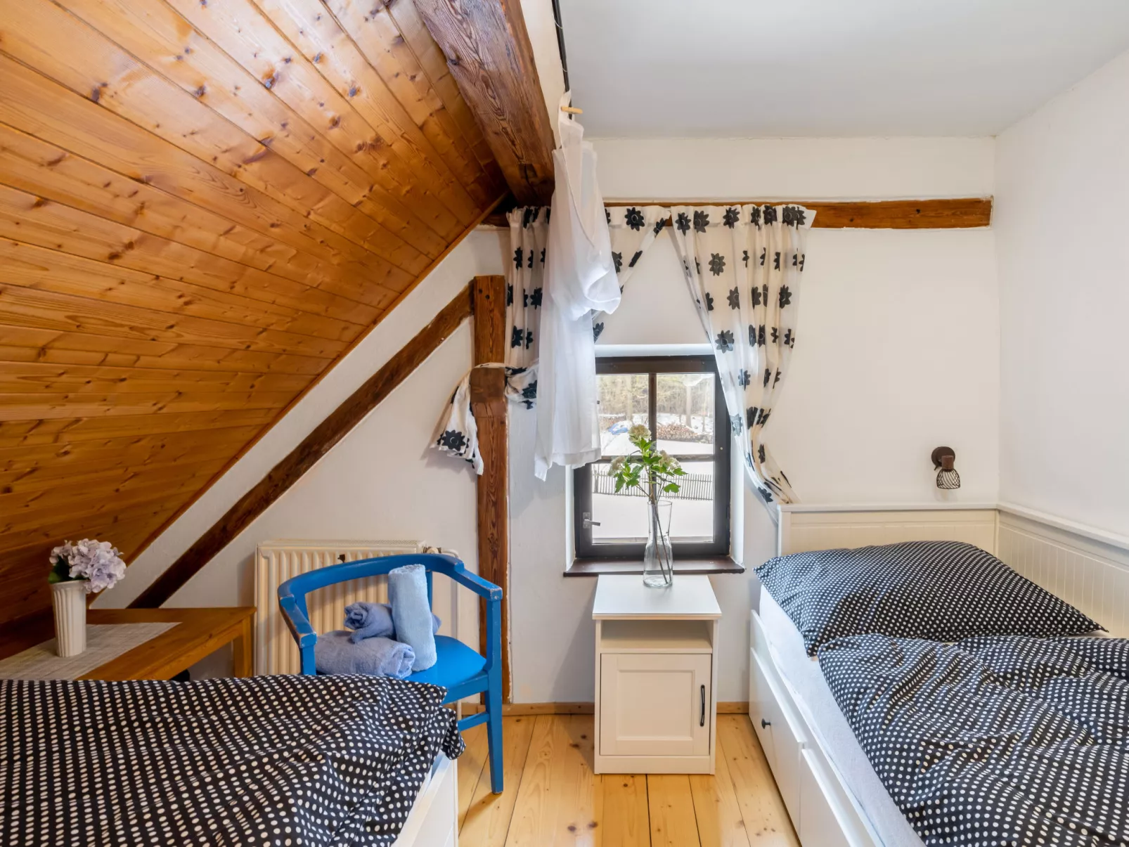 Benešov nad Černou-Inside