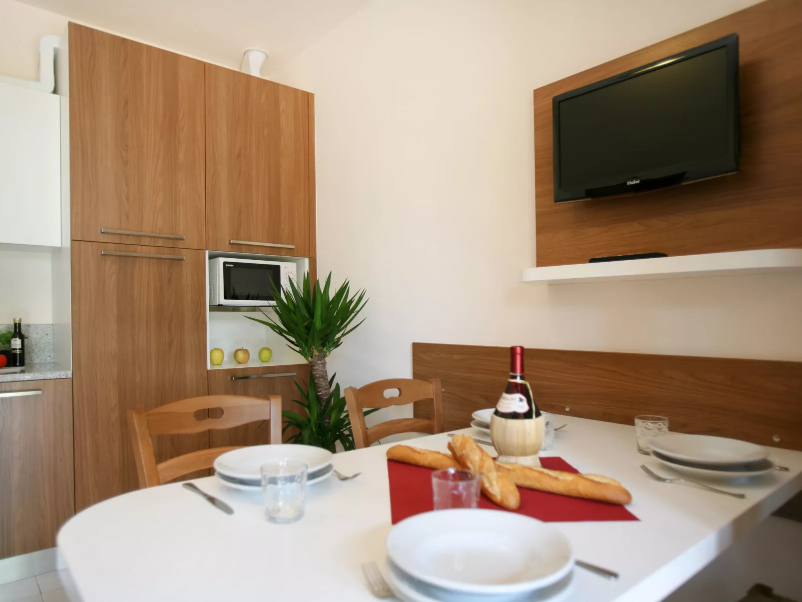 The Garda Village-Inside