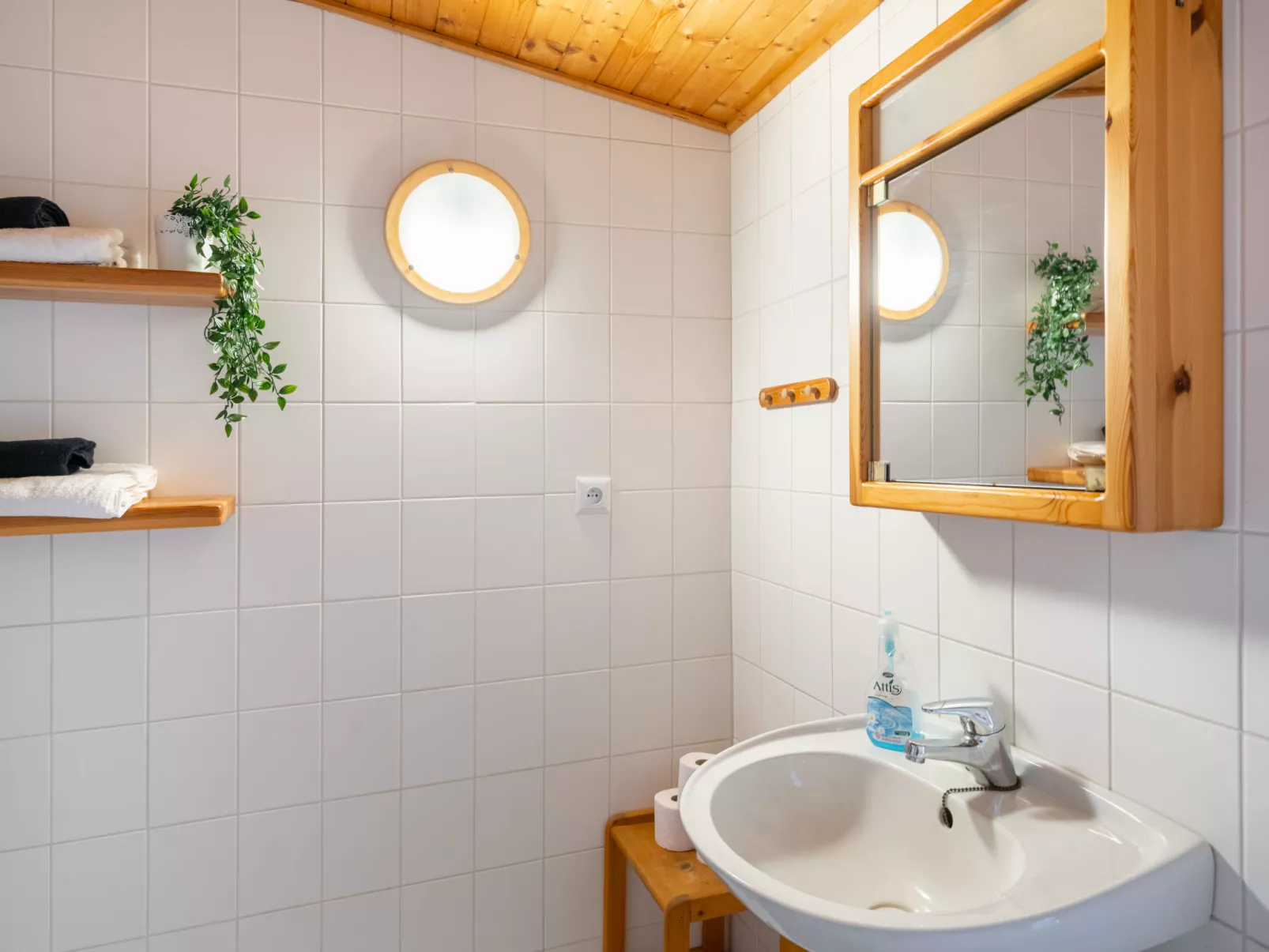 Benešov nad Černou-Inside