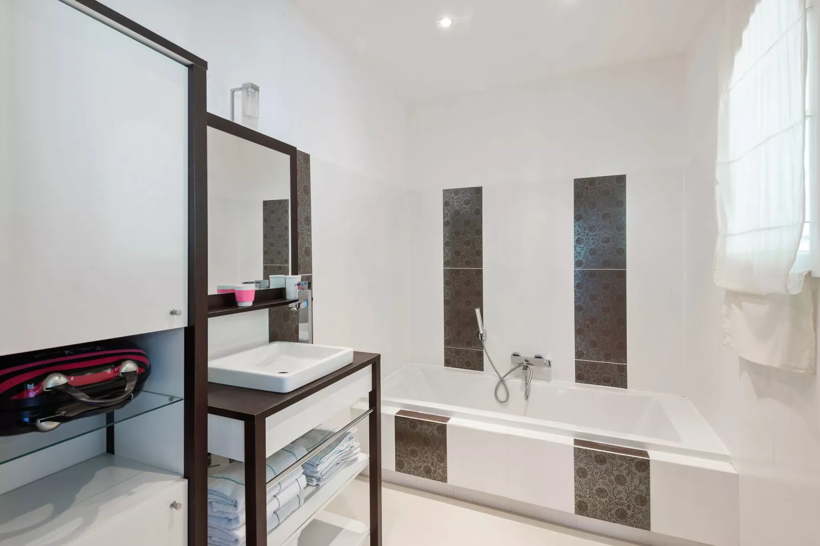 Villa Bargemon-Bathroom