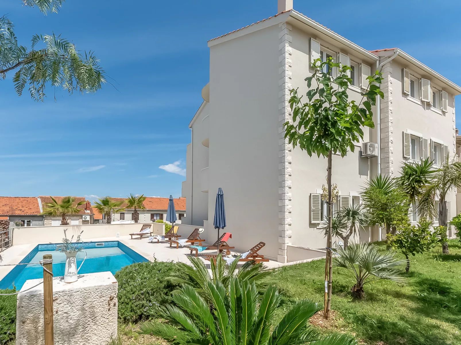 Villa 2 Pools-Outside