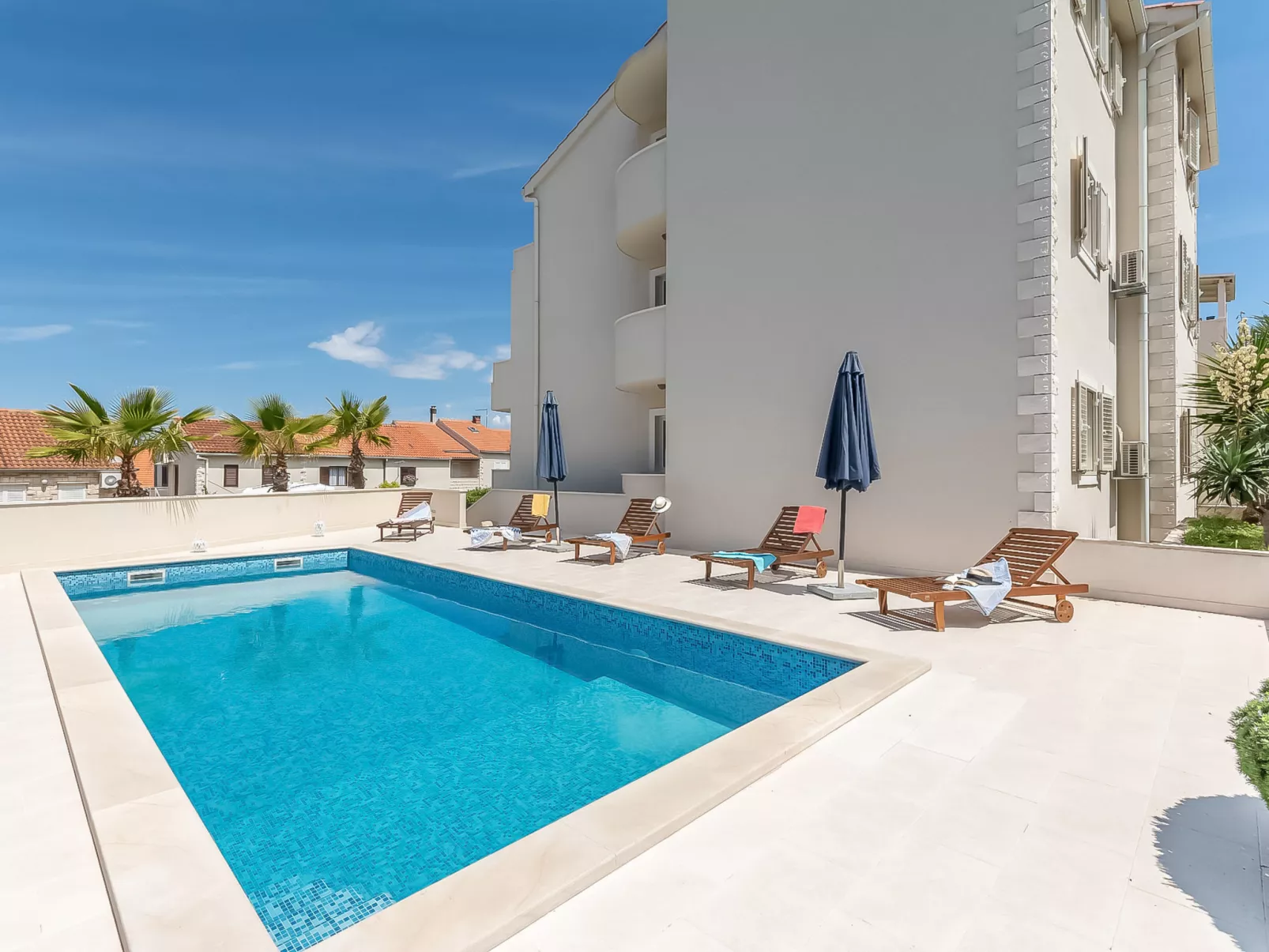 Villa 2 Pools-Outside