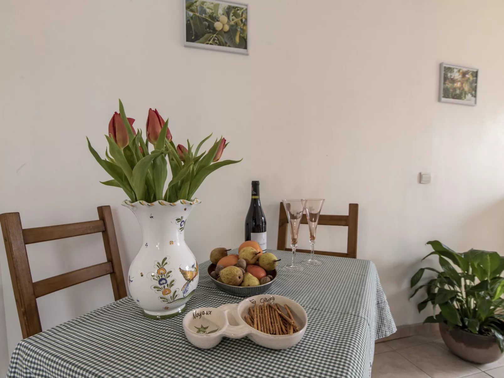 Le petit Verdillon-Inside