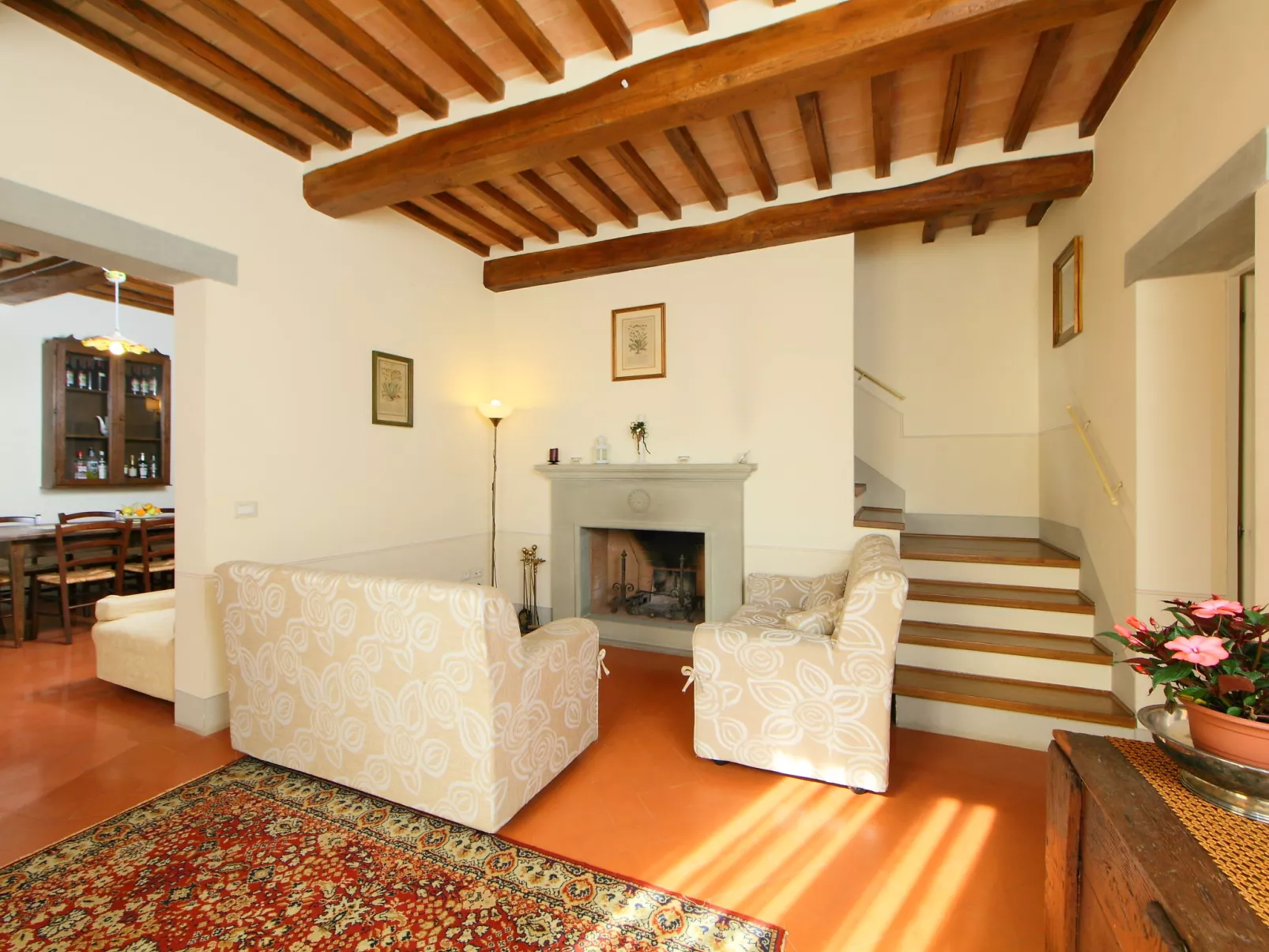 Cortona Sunshine-Inside