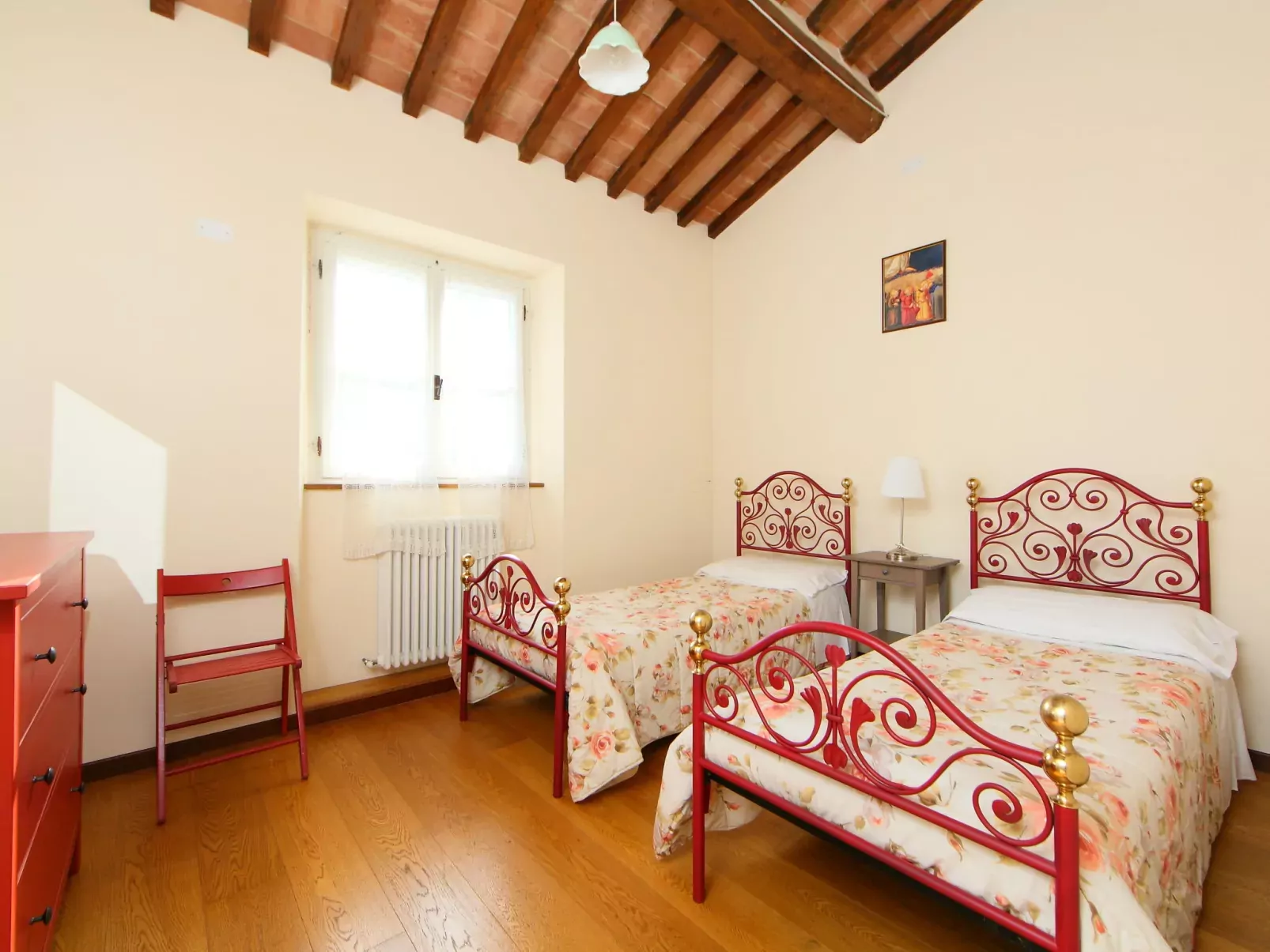 Cortona Sunshine-Inside