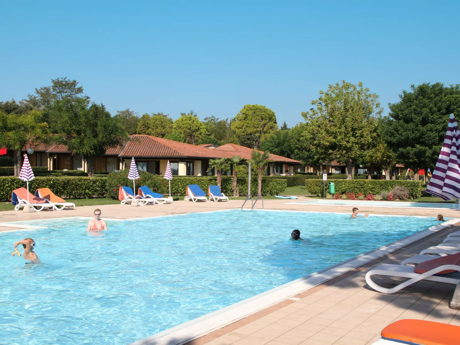 Front Lake Resort Le Corti del Lago-Outside
