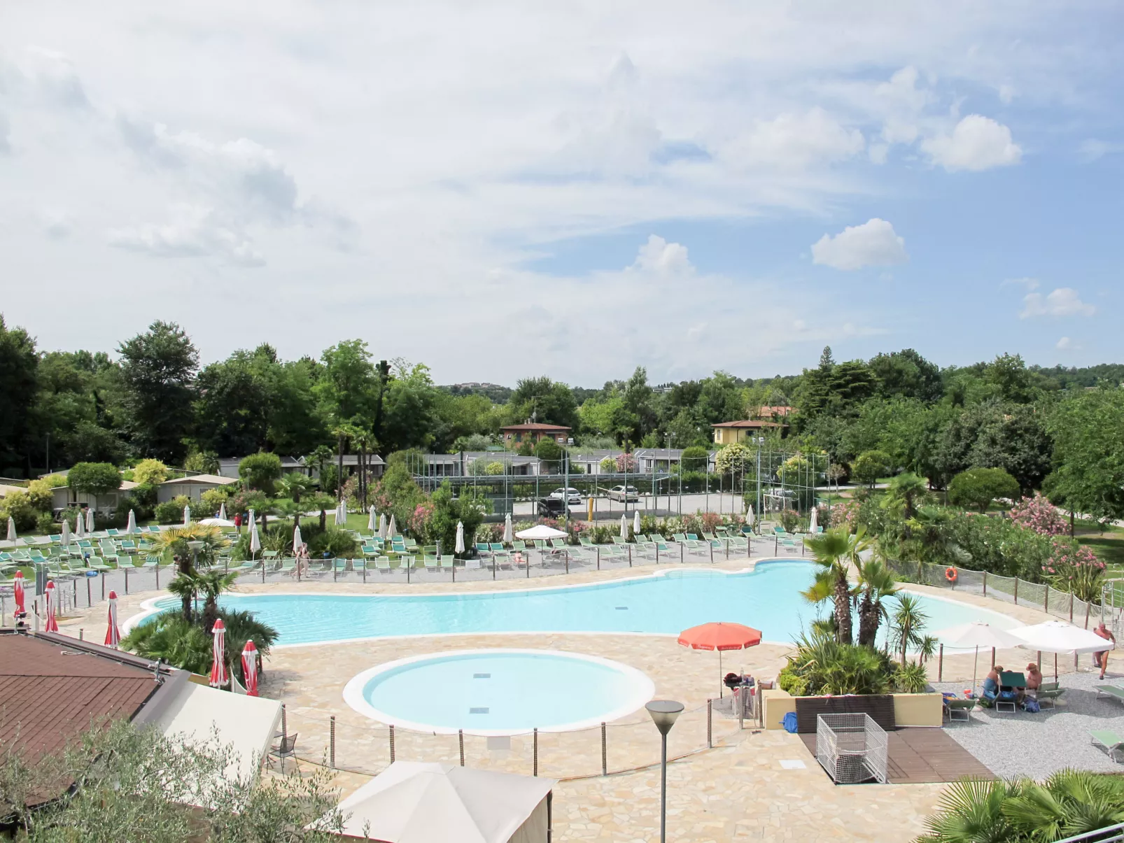 Fior di Sole-Outside