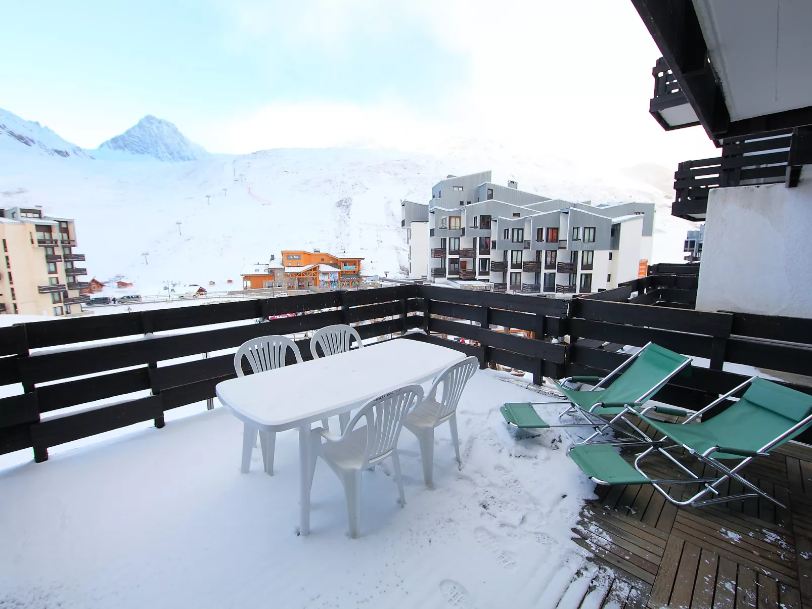 Neige d'or (Val Claret)-Outside