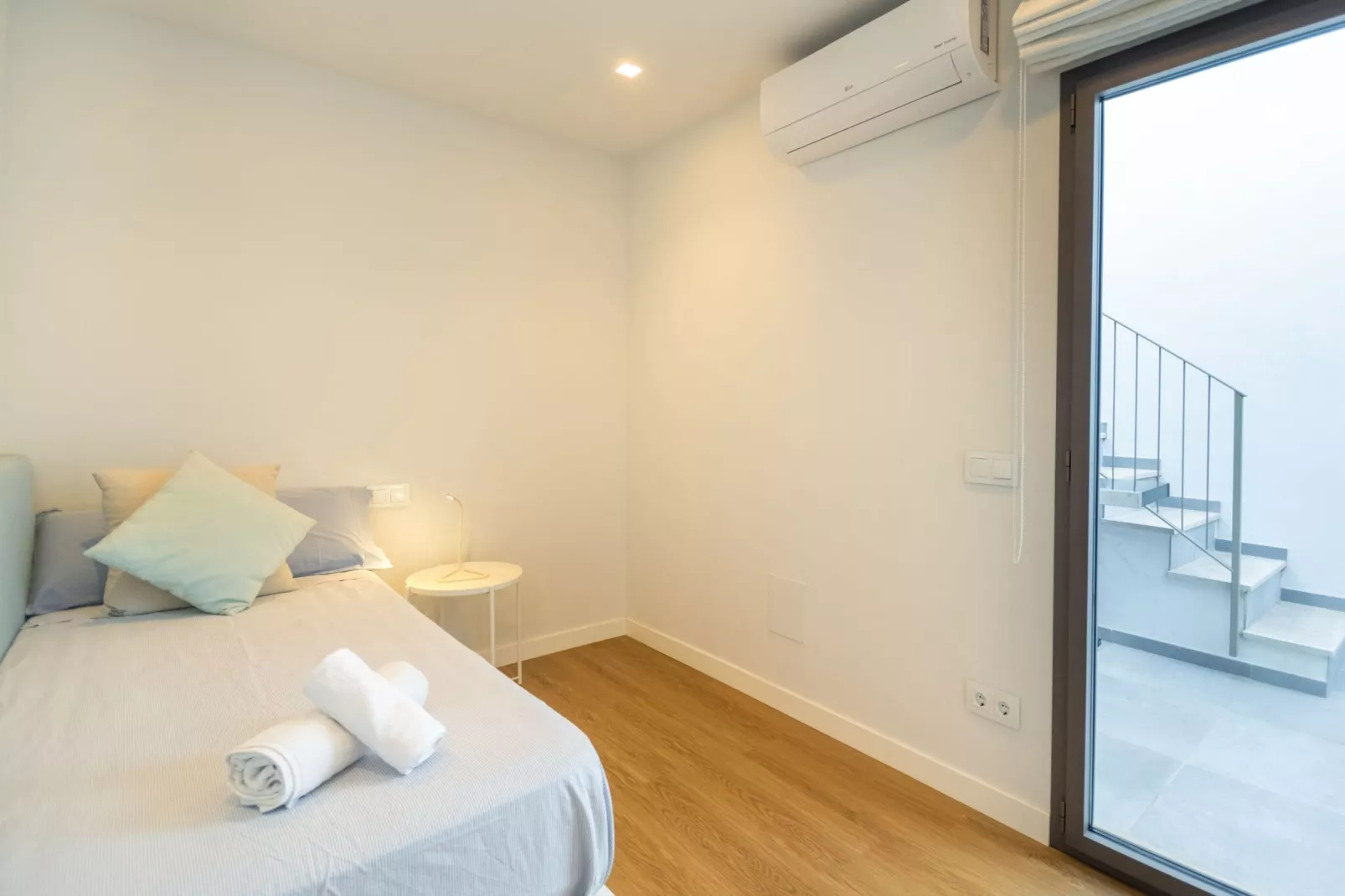 SILLOT-Bedroom