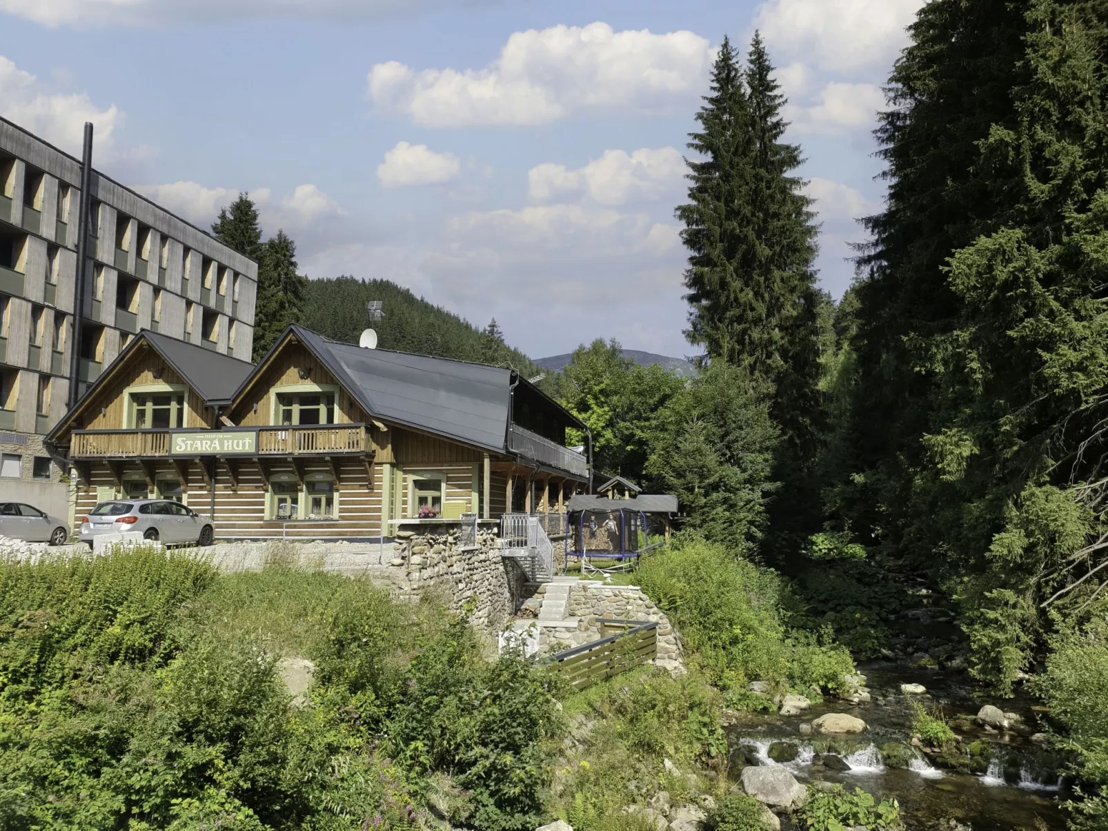 Stará Huť-Outside