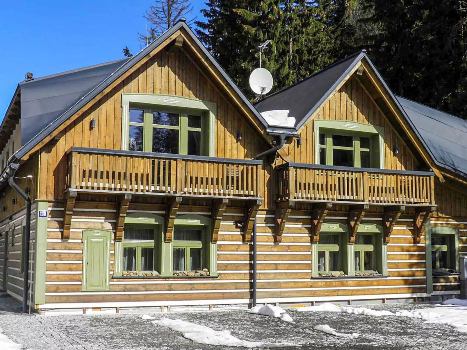 Stará Huť-Outside