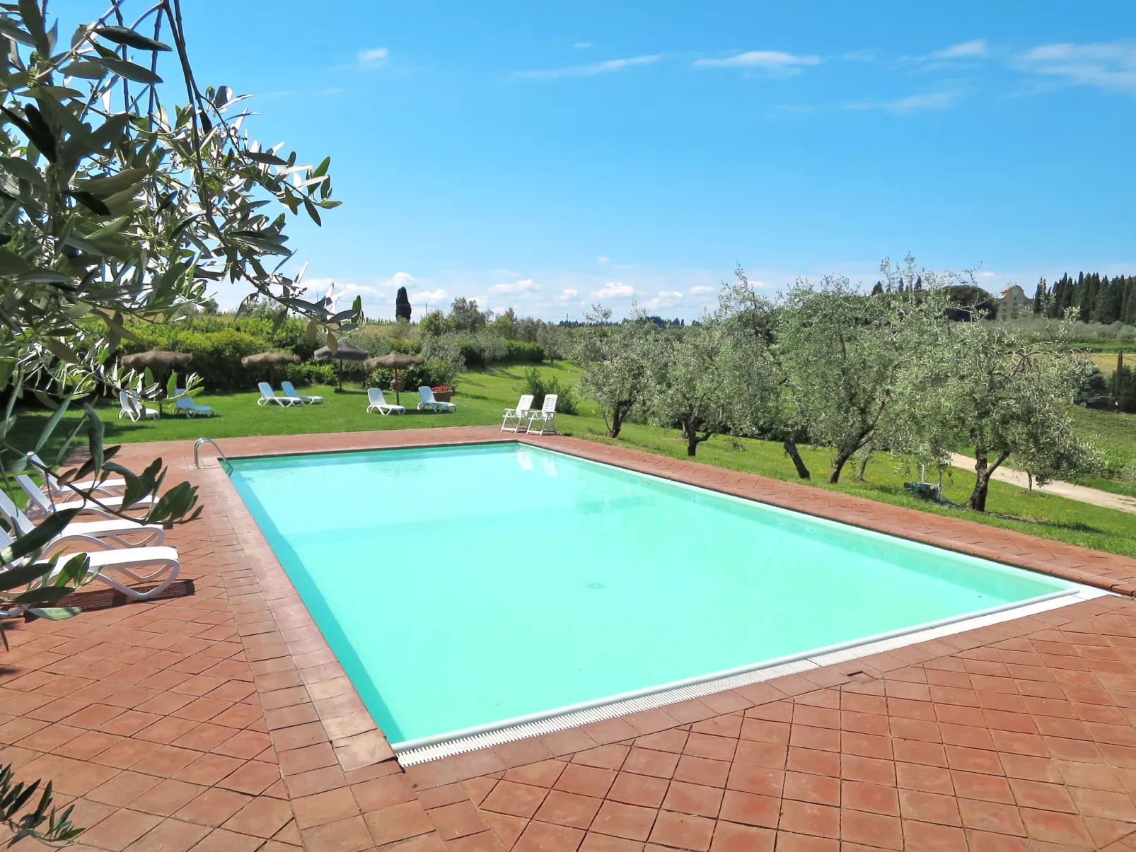 Campiglia-Outside